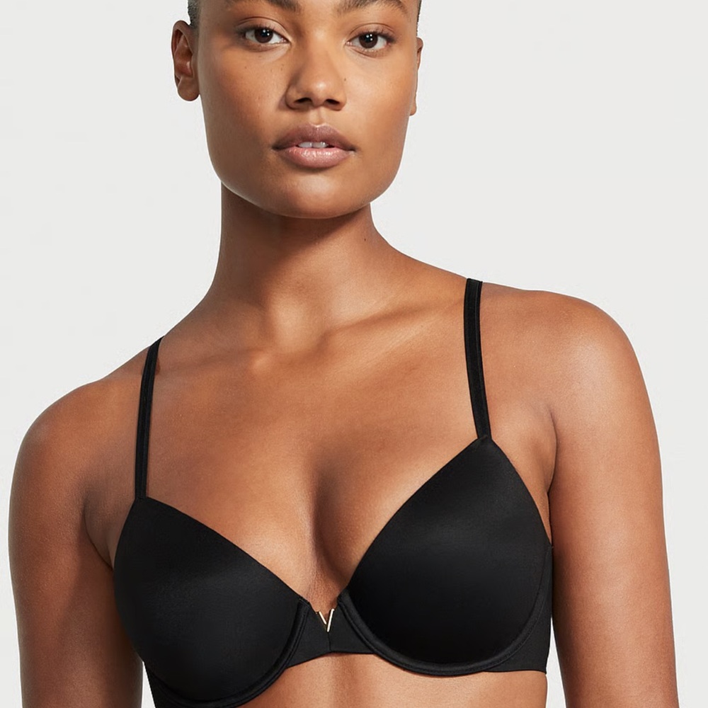 NWT Victoria’s Secret Lightly Lined Full Coverage Bra